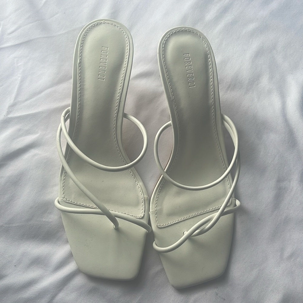 white heel